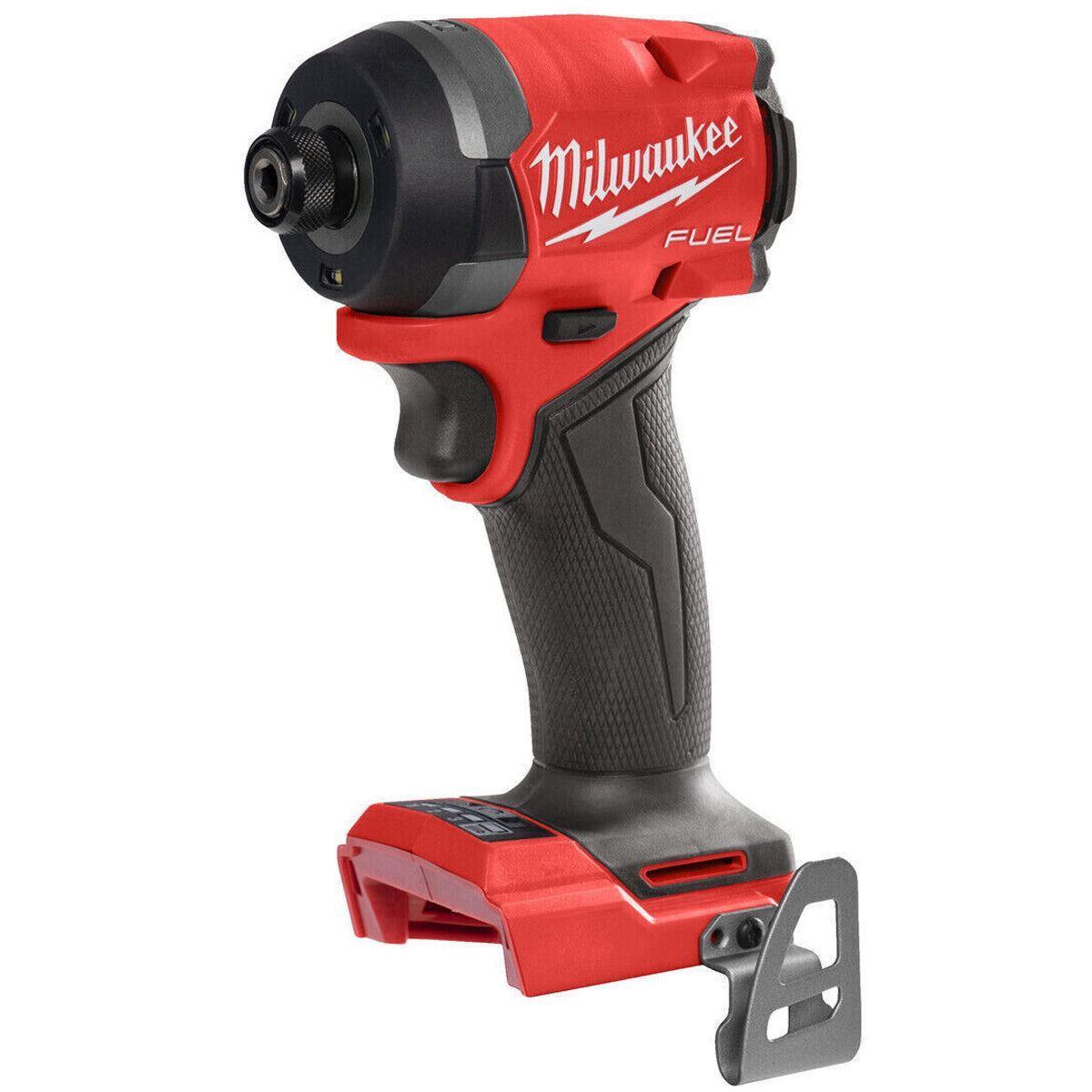 Milwaukee 18V 4 Piece Combo Kit with 2 x 5.0Ah Battery, Charger, Socket Set & Packout Trolley Toolbox